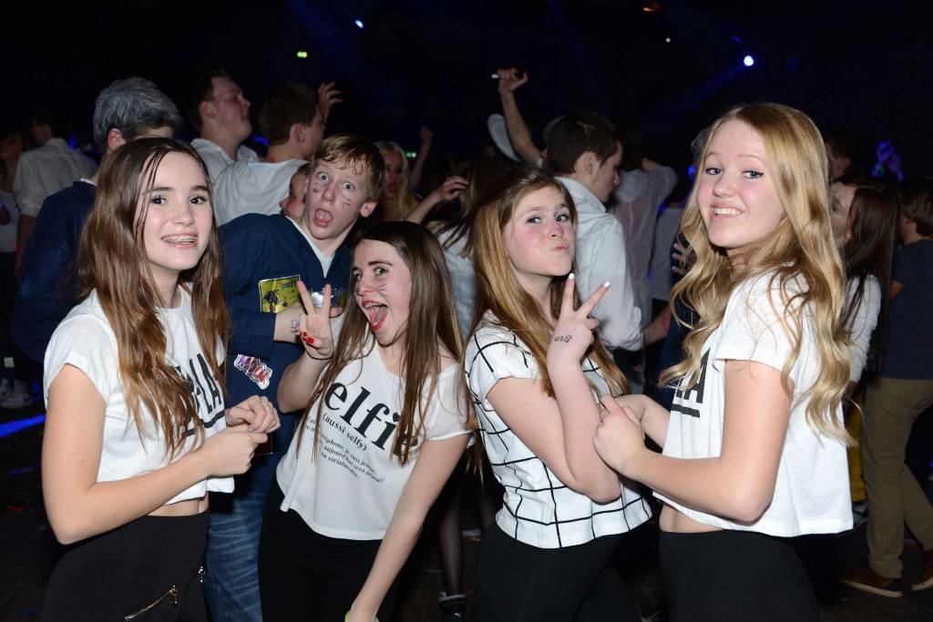 ../Images/Jeugddisco White Edition 419.jpg
